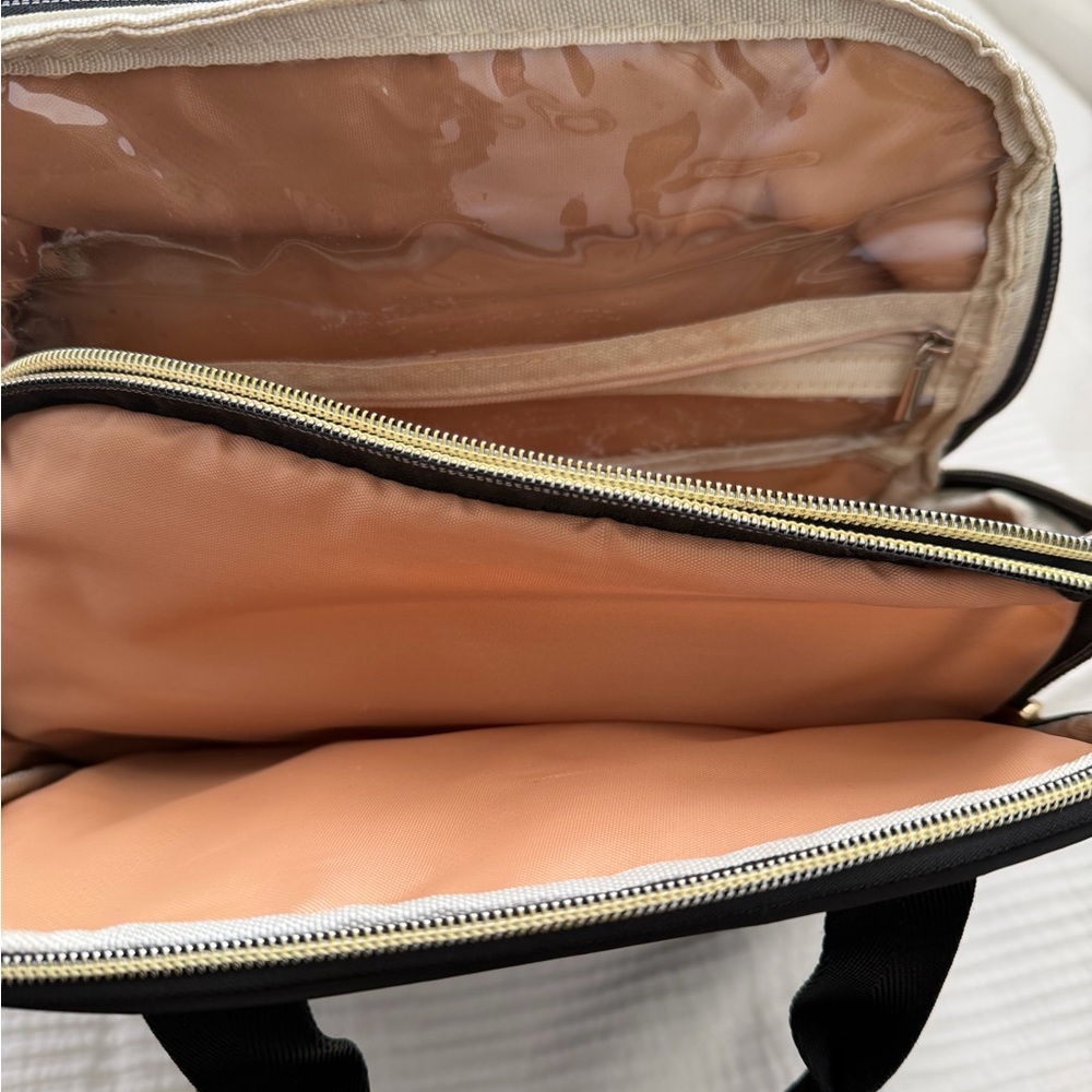 Black Quilted Women's Makeup/Skincare Bag - Picture 6 of 9